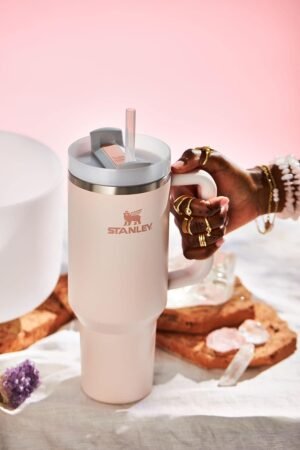 Stanley Quencher H2.0 FlowState Tumbler (40 oz)